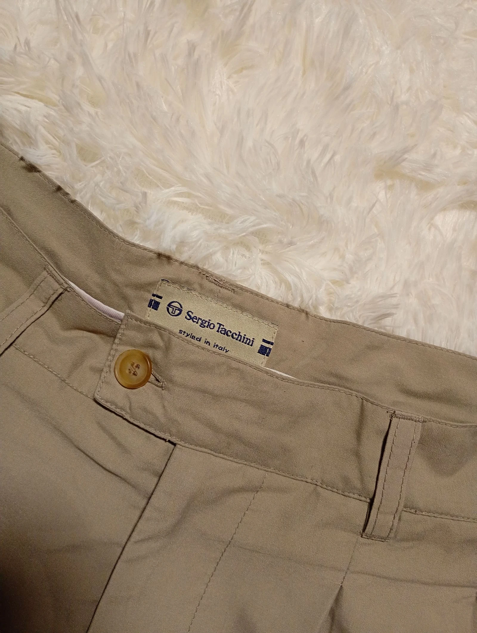 Sergio Tacchini Beige Chino Shorts Size 42 – photo 3